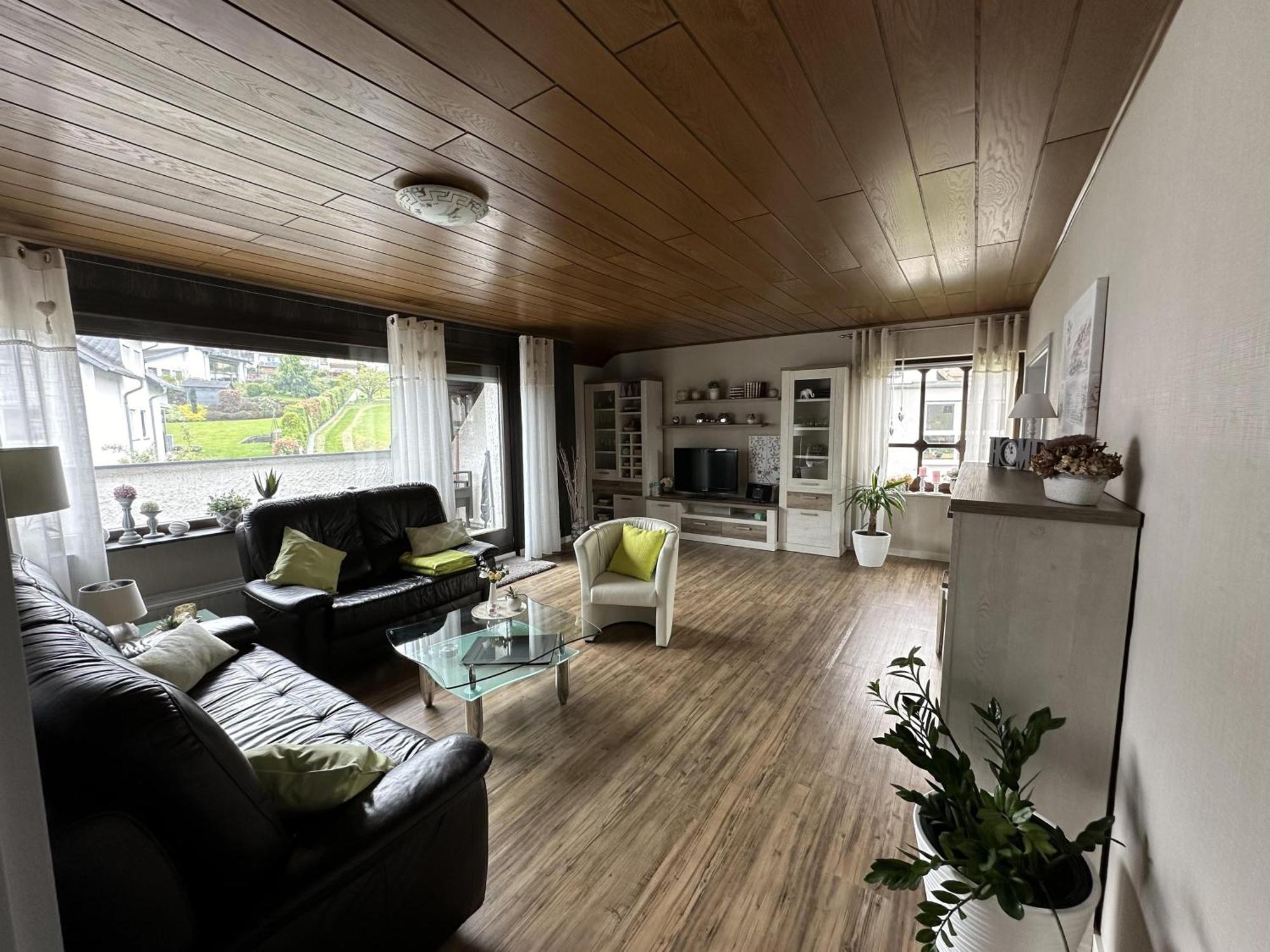 Ferienwohnung Traumpfadblick Rhens Exterior photo
